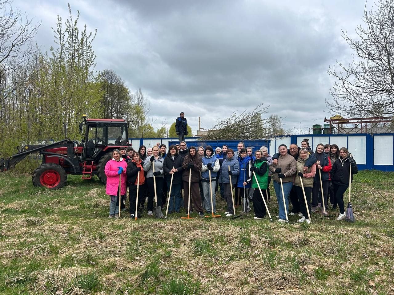 В КУП «Слуцкводоканал» прошел Республиканский субботник .